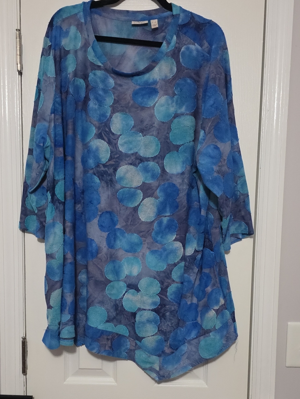 LOGO by Lori Goldstein Blue Circle-Print Scoop Neck Tunic